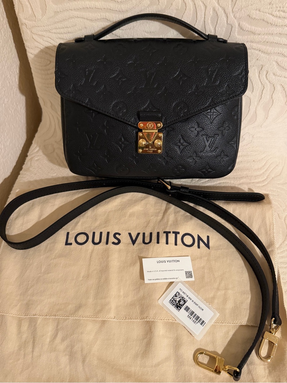 Louis Vuitton Black Monogram Empreinte Pochette Metis Crossbody Bag - Picture 1 of 15